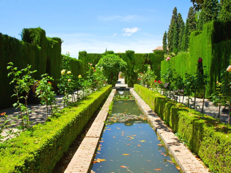 헤네랄리페 정원