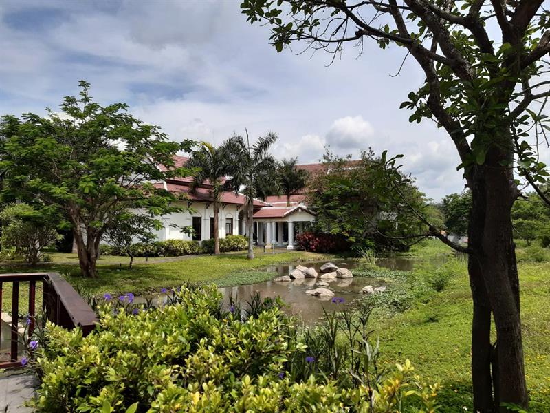 풀만 루앙프라방 정원