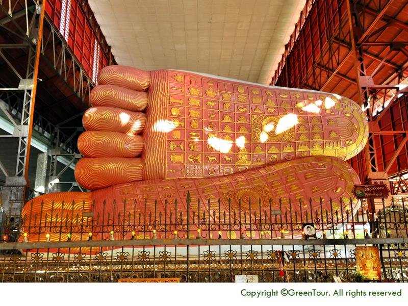 차욱탓지 파고다 