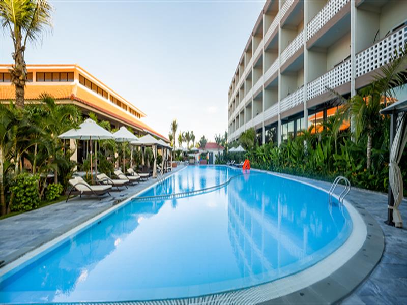 그랜드브리오 수영장