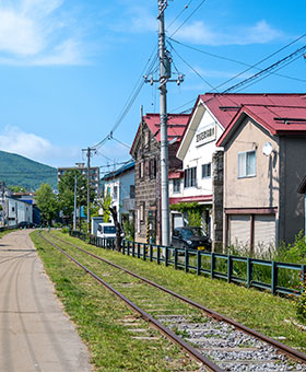 월간, 일본
