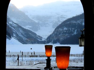 레이크루이스 창문 풍경