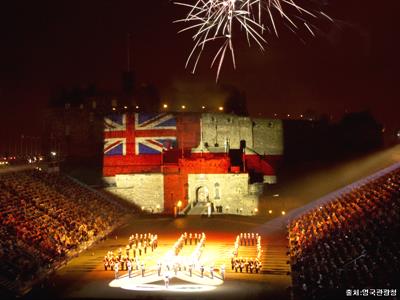 에딘버러 밀리터리 타투 축제