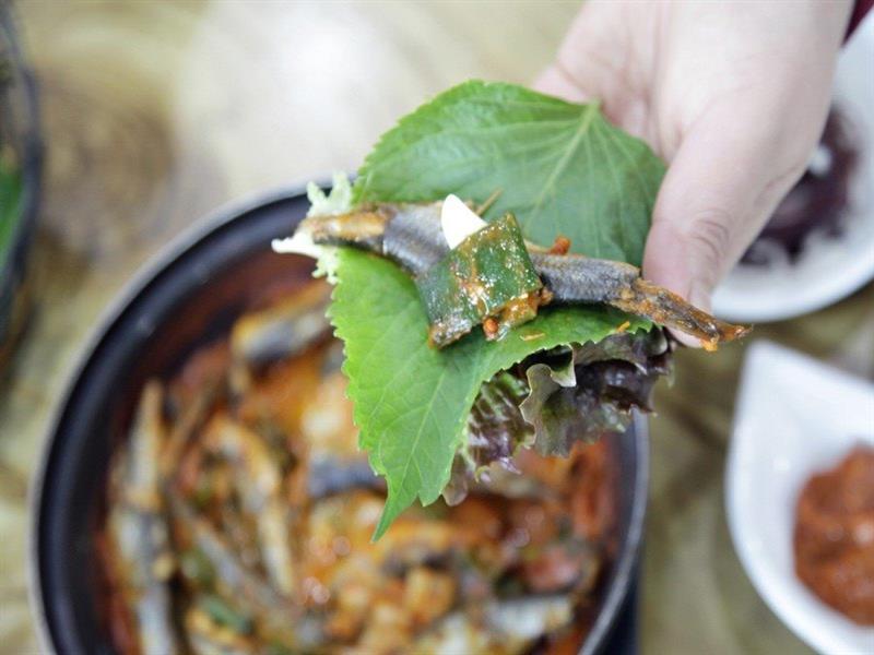 멸치쌈밥