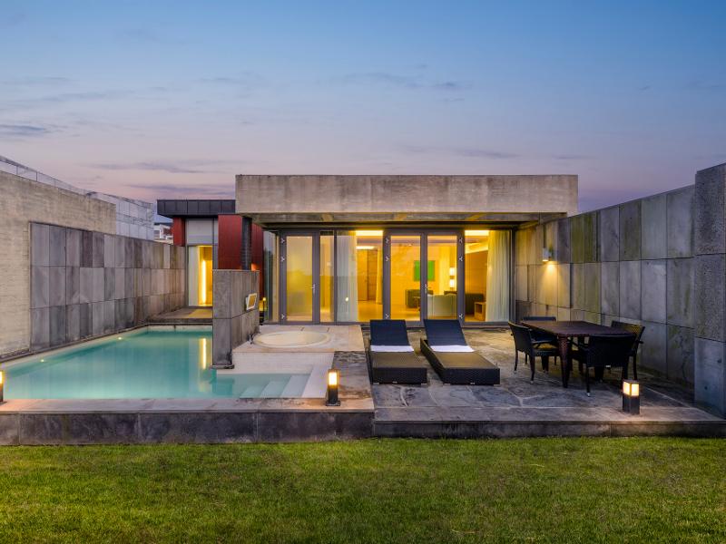 제주 스탠포드호텔 2박 + 렌트 + 항공