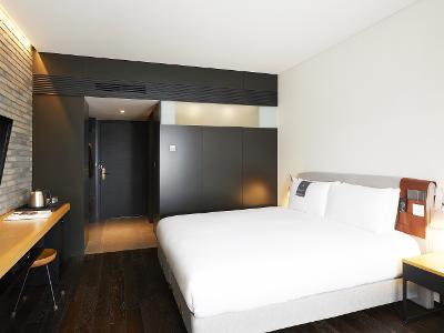 메종글래드 디럭스