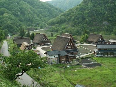 시라카와코 합장마을