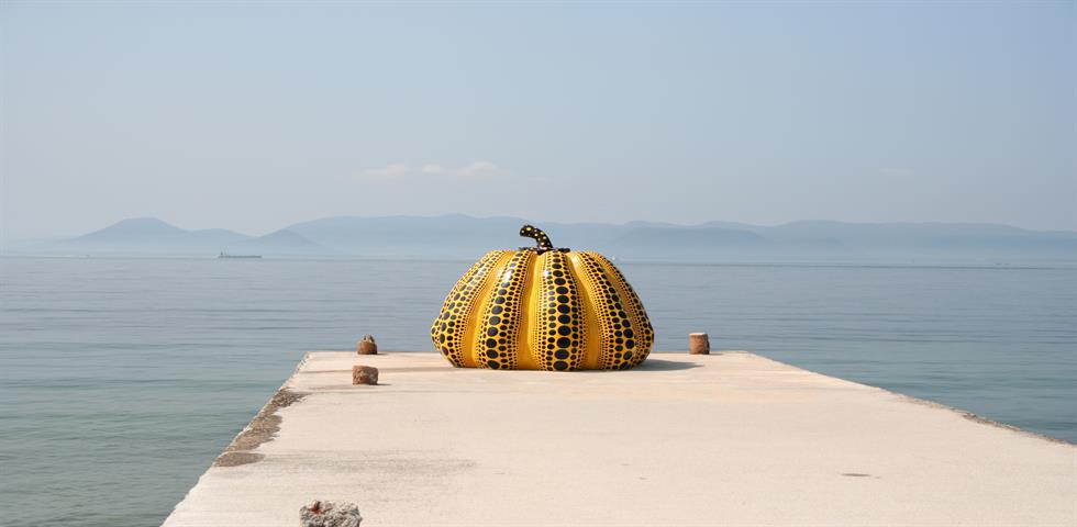 나오시마