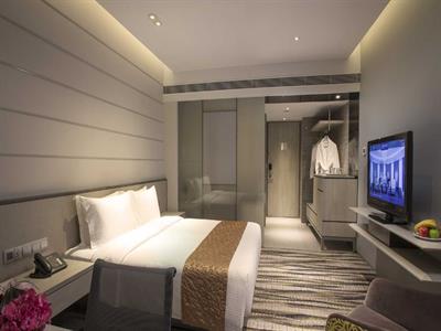 칼튼호텔 디럭스룸