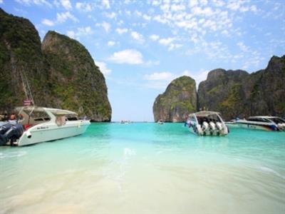 HAPPYBOAT TOUR( Phi Phi + Koh Khai Happyboat Tour)