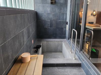 포포인츠쉐라톤바리