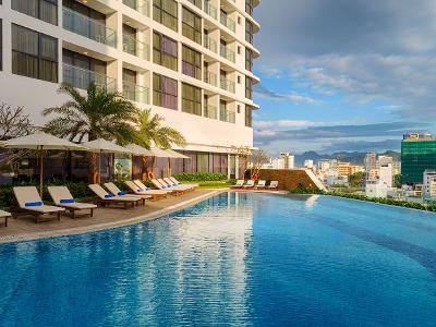 멜리아 빈펄 엠파이어 수영장 (2025)