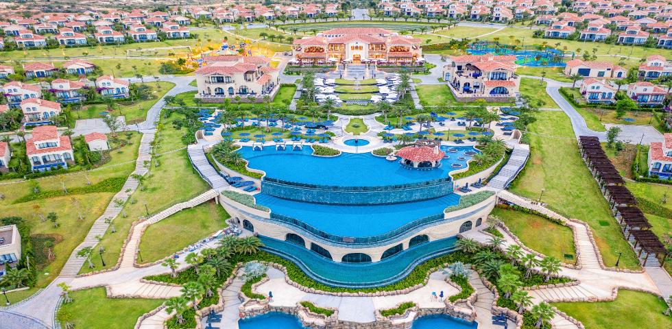 센타라 미라지 리조트 (Centara Mirage Resort Mui Ne)