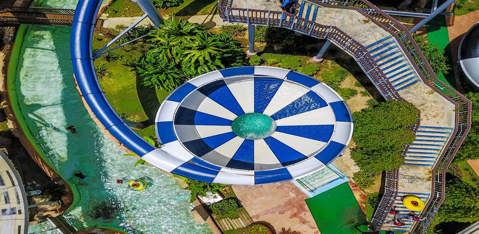 월드리조트 블랙홀