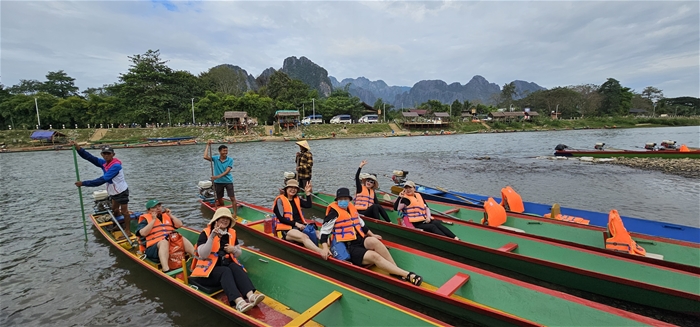 우리끼리 떠난 라오스여행 !!! (가이드 박지유님)